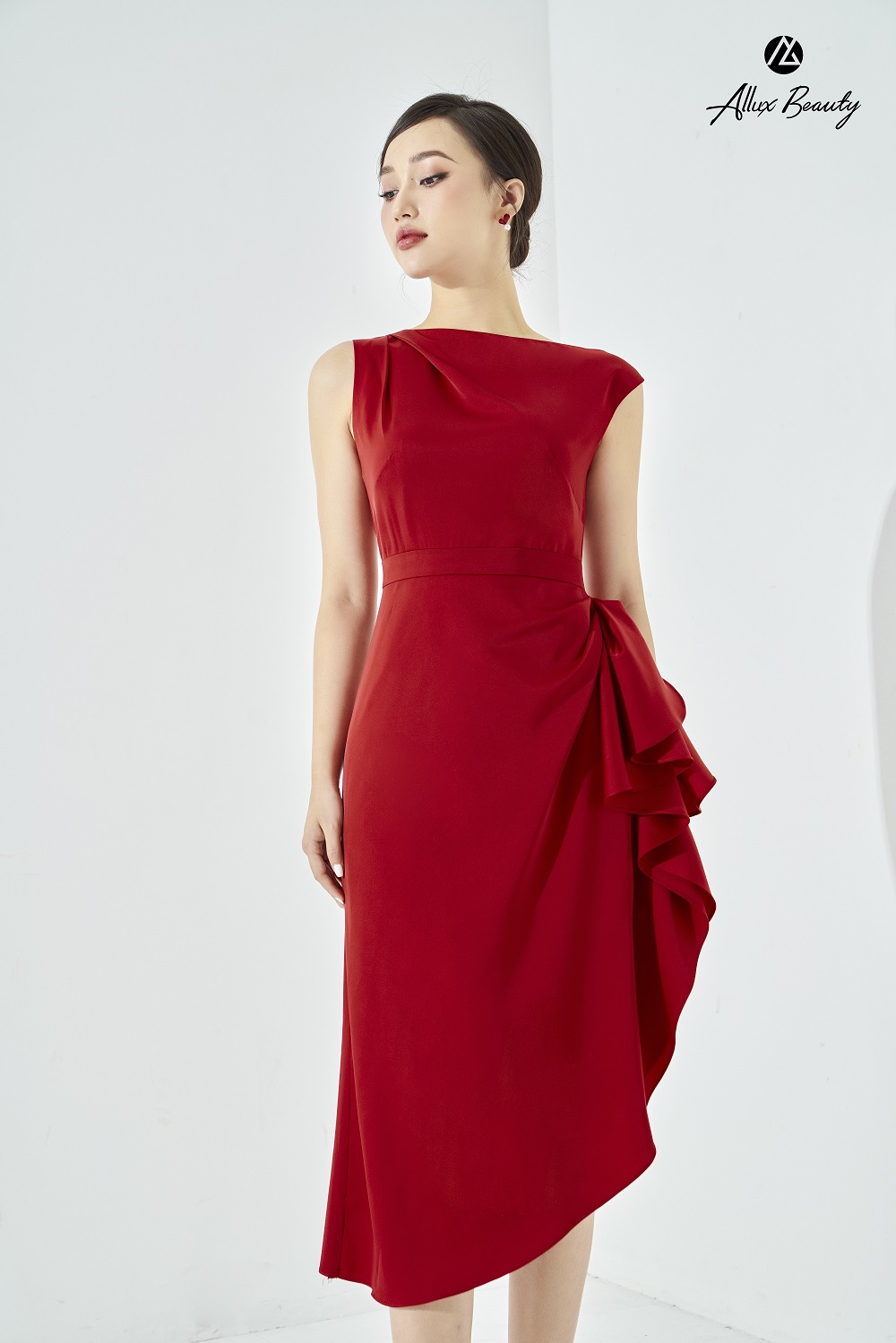 10 mẫu váy đỏ đẹp, sang trọng nhất dành cho các quý cô